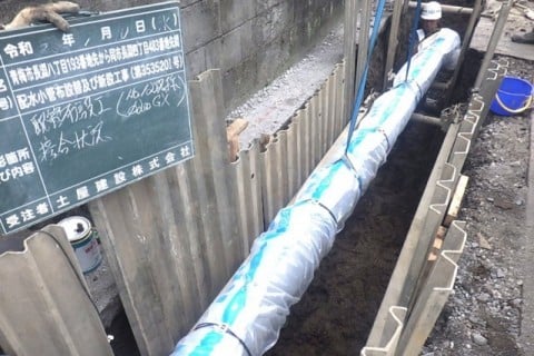 配水小管の開削新設工事